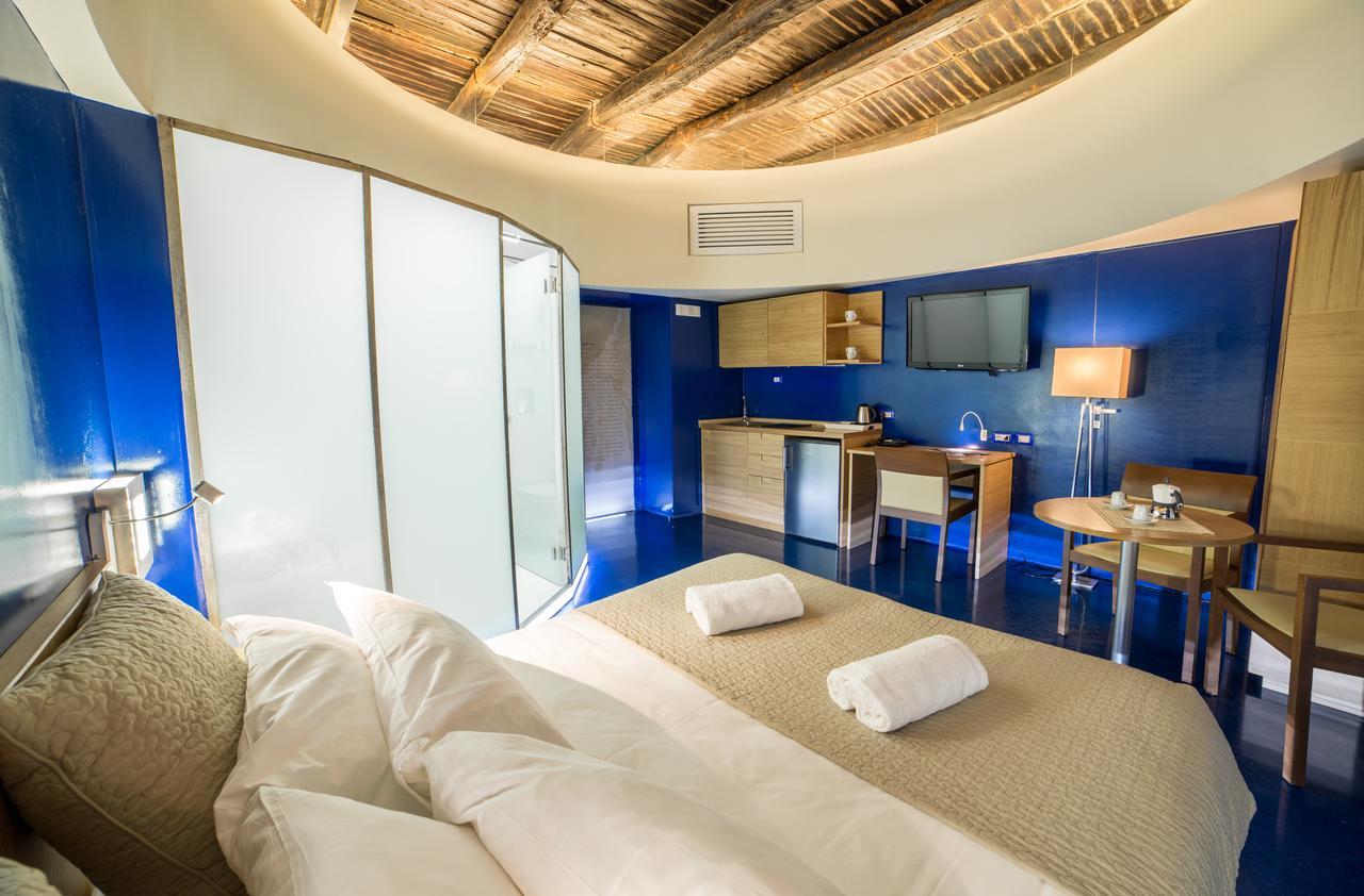 Chiaia 197 Deluxe Residence Наполи Екстериор снимка