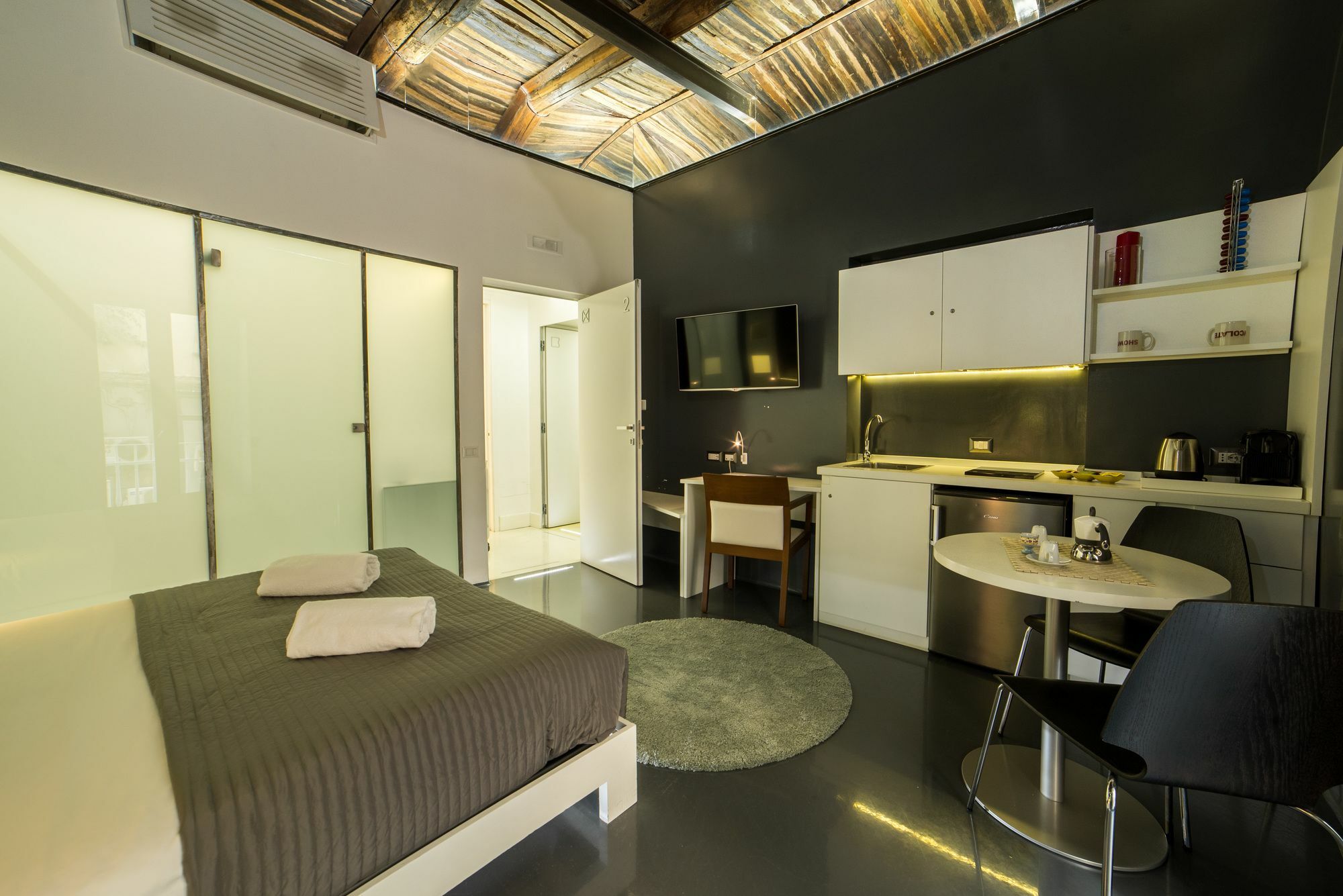 Chiaia 197 Deluxe Residence Наполи Екстериор снимка