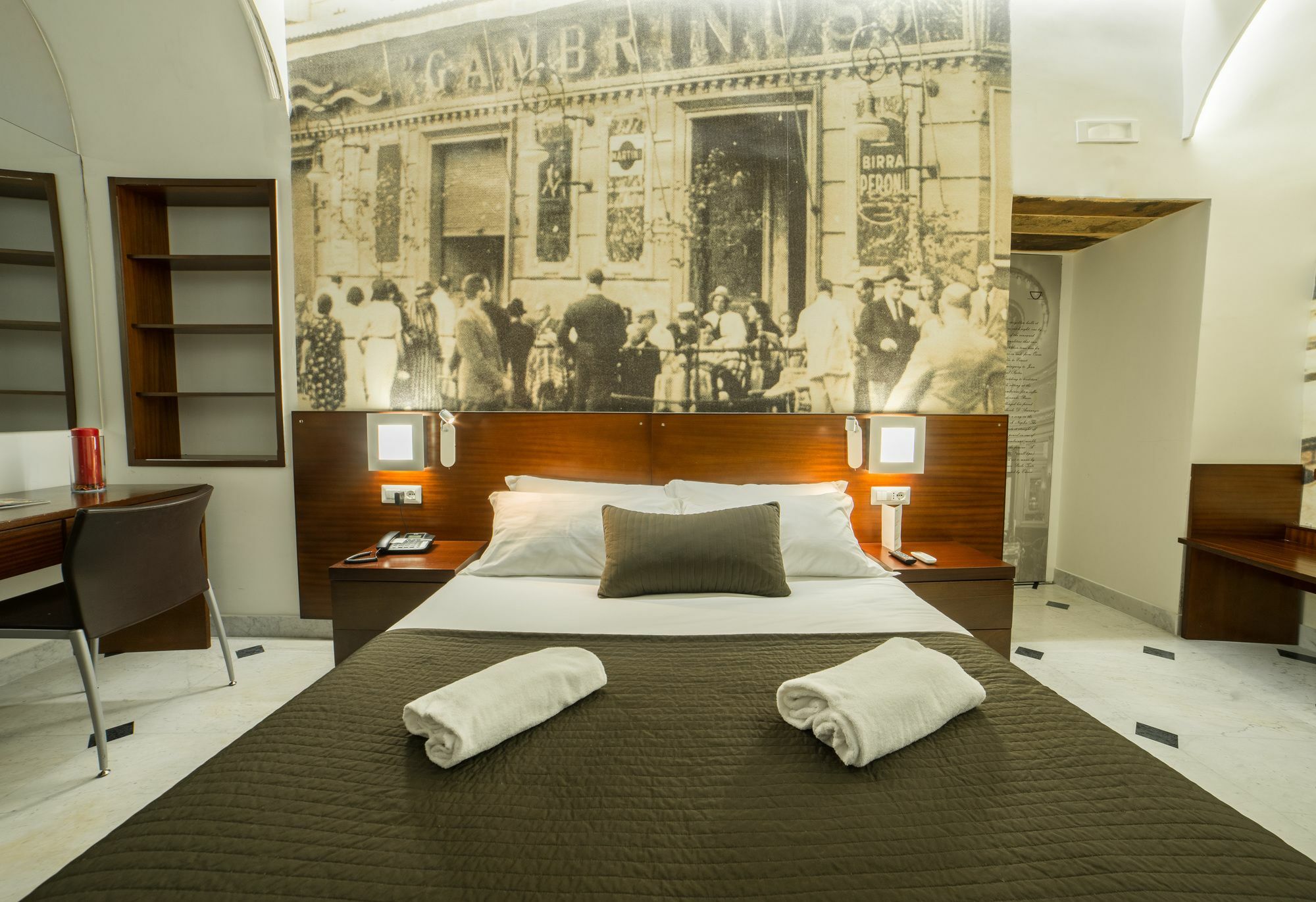 Chiaia 197 Deluxe Residence Наполи Екстериор снимка
