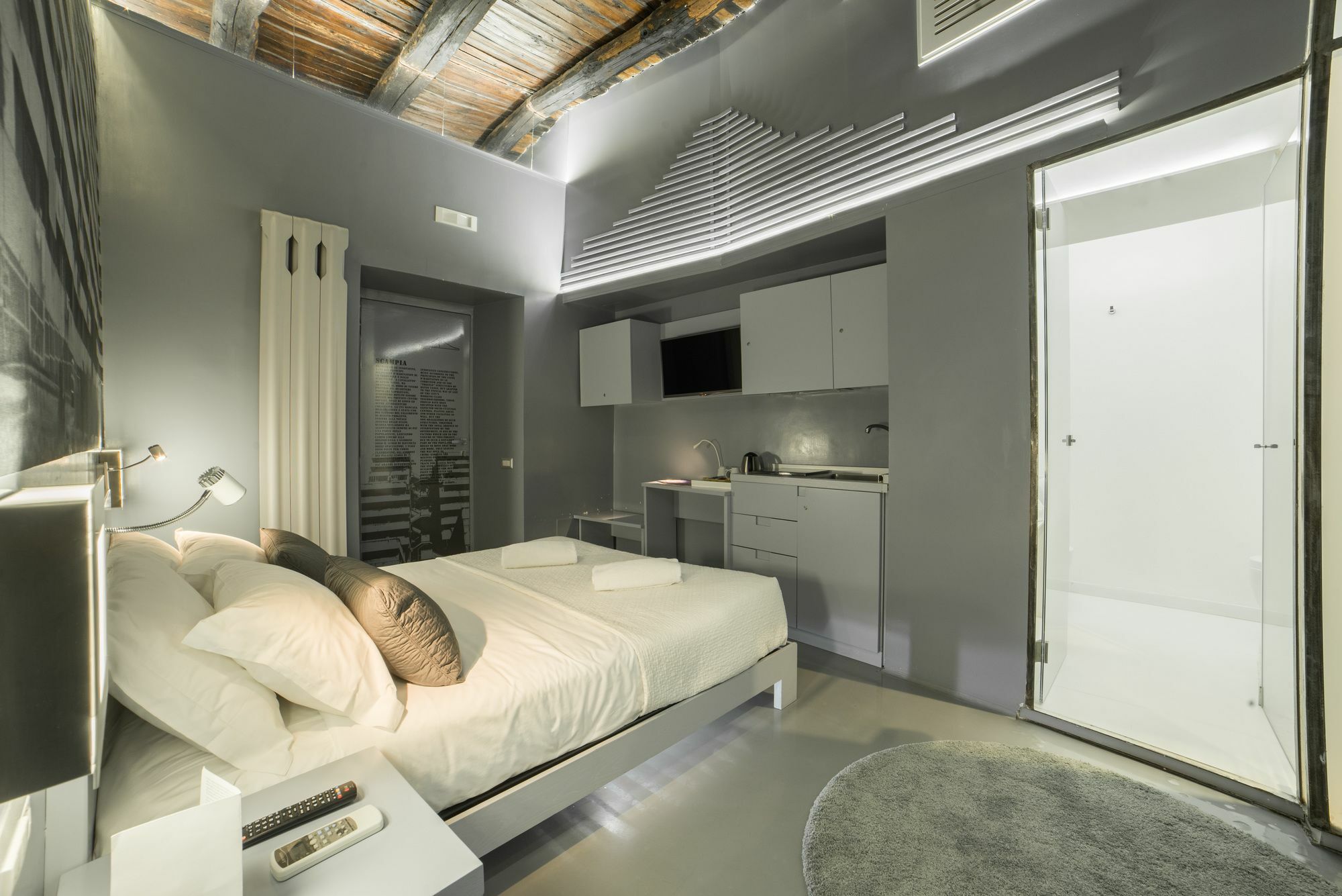 Chiaia 197 Deluxe Residence Наполи Екстериор снимка
